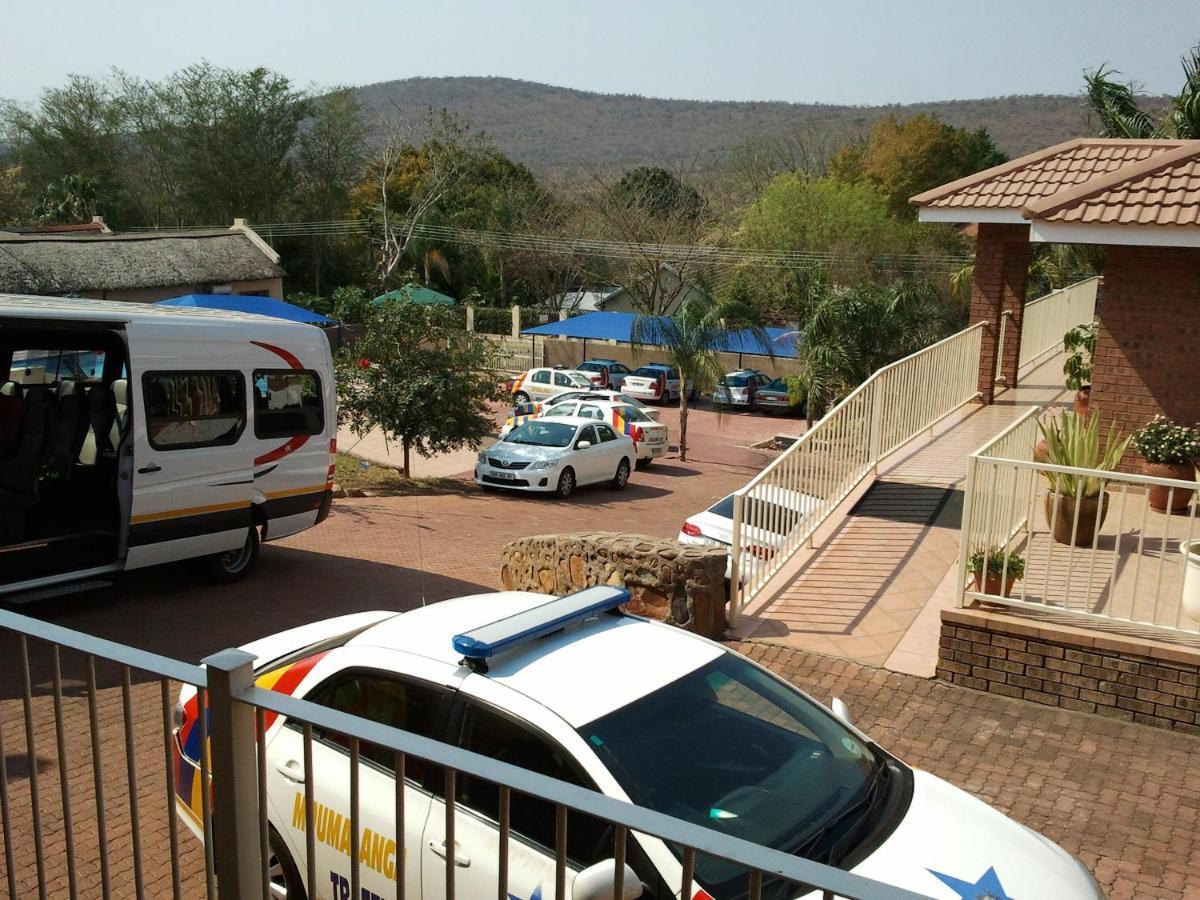 Country Link Guest Lodge Коматипорт Экстерьер фото