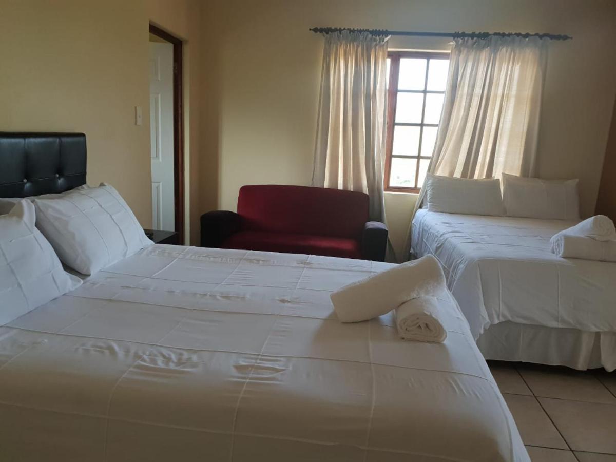 Country Link Guest Lodge Коматипорт Экстерьер фото